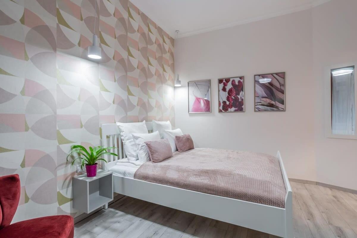 Gorgeous & Super Central Studio Budapest Ngoại thất bức ảnh