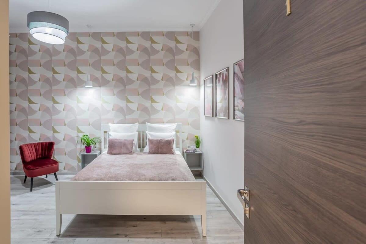 Gorgeous & Super Central Studio Budapest Ngoại thất bức ảnh