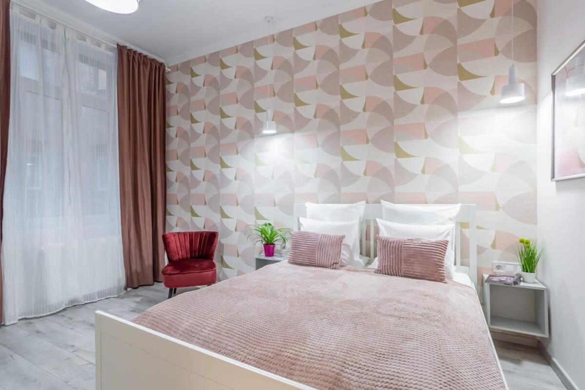Gorgeous & Super Central Studio Budapest Ngoại thất bức ảnh